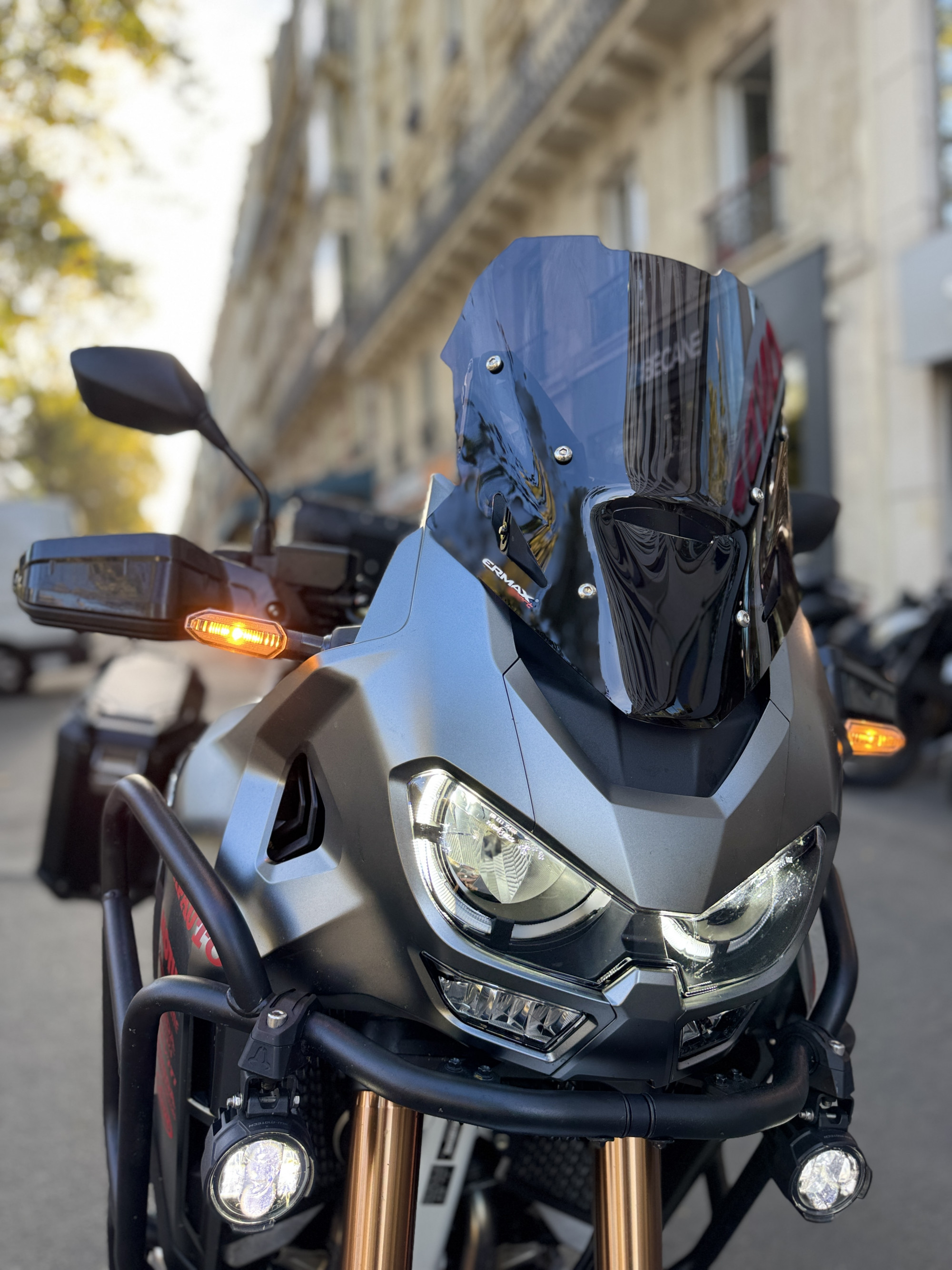 HONDA AFRICA TWIN CRF1000 ADVENTURE SPORT SE DCT - GRIS MAT - 20900 € - 5886 KM - MEC 07/2026 - REF HM919DJ