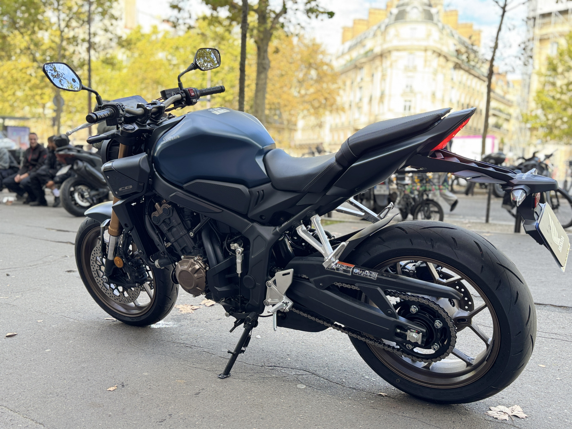 HONDA CB650R Neo Sports Café E-clutch - BLEU - 7990€ - 351 KMS - MEC 06/2026 - REF HL501KH