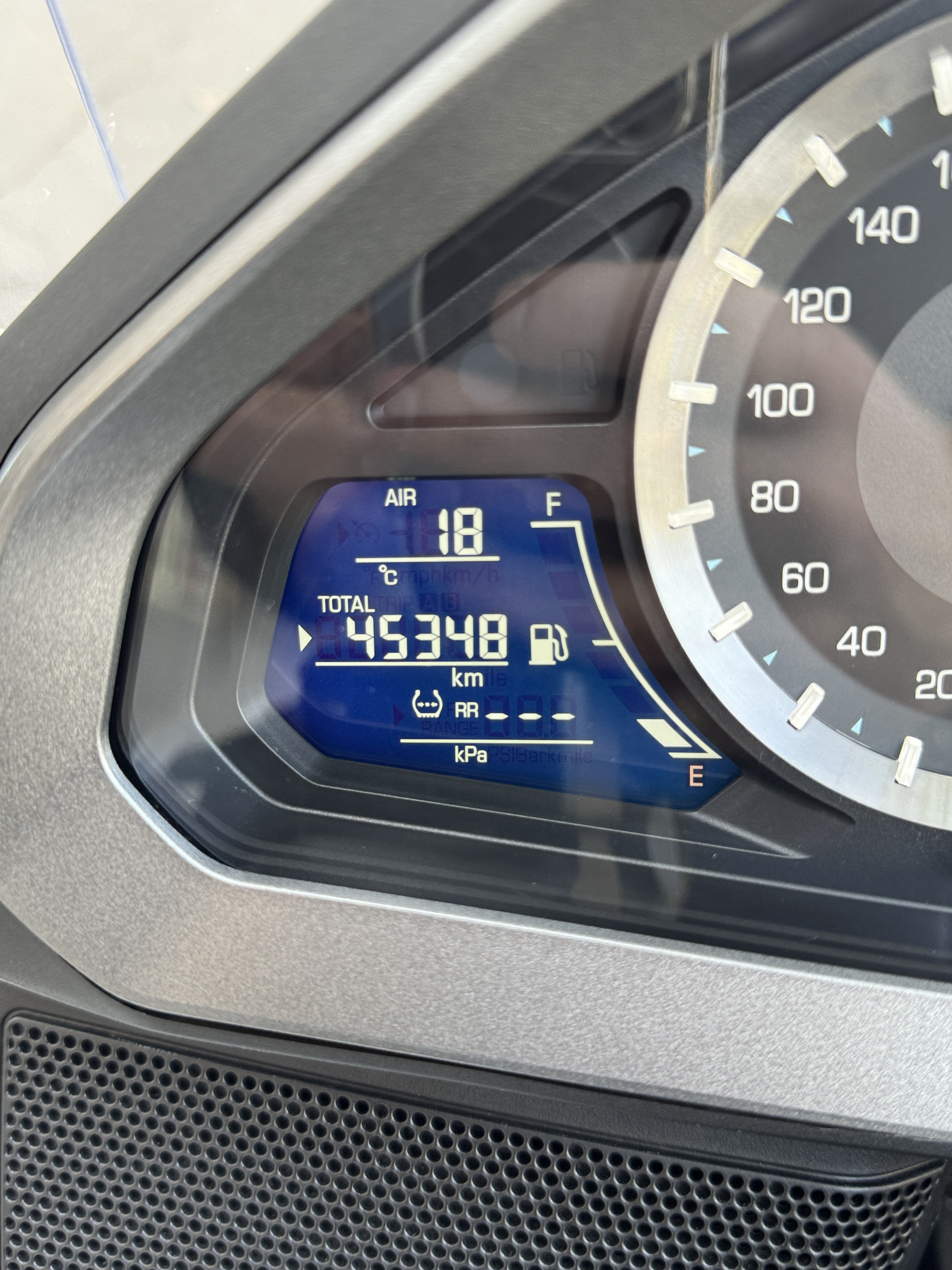 HONDA GL 1800 GOLDWING - BLANC - 17900 € - 45348 KMS - MEC 03/2018 - REFEV739XA