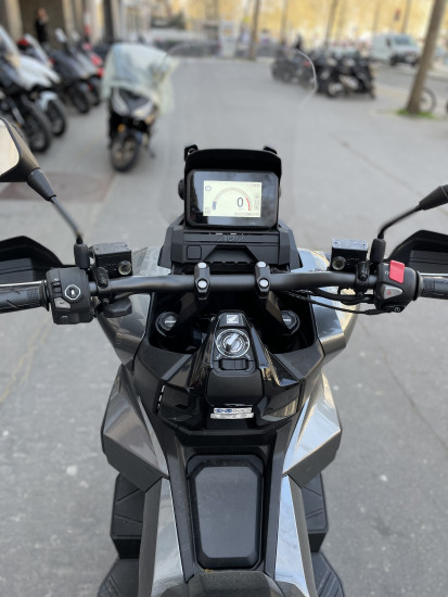 Honda ADV 350 GRIS - 6090€ - 499KM - MEC 2026- REFHJ451HN