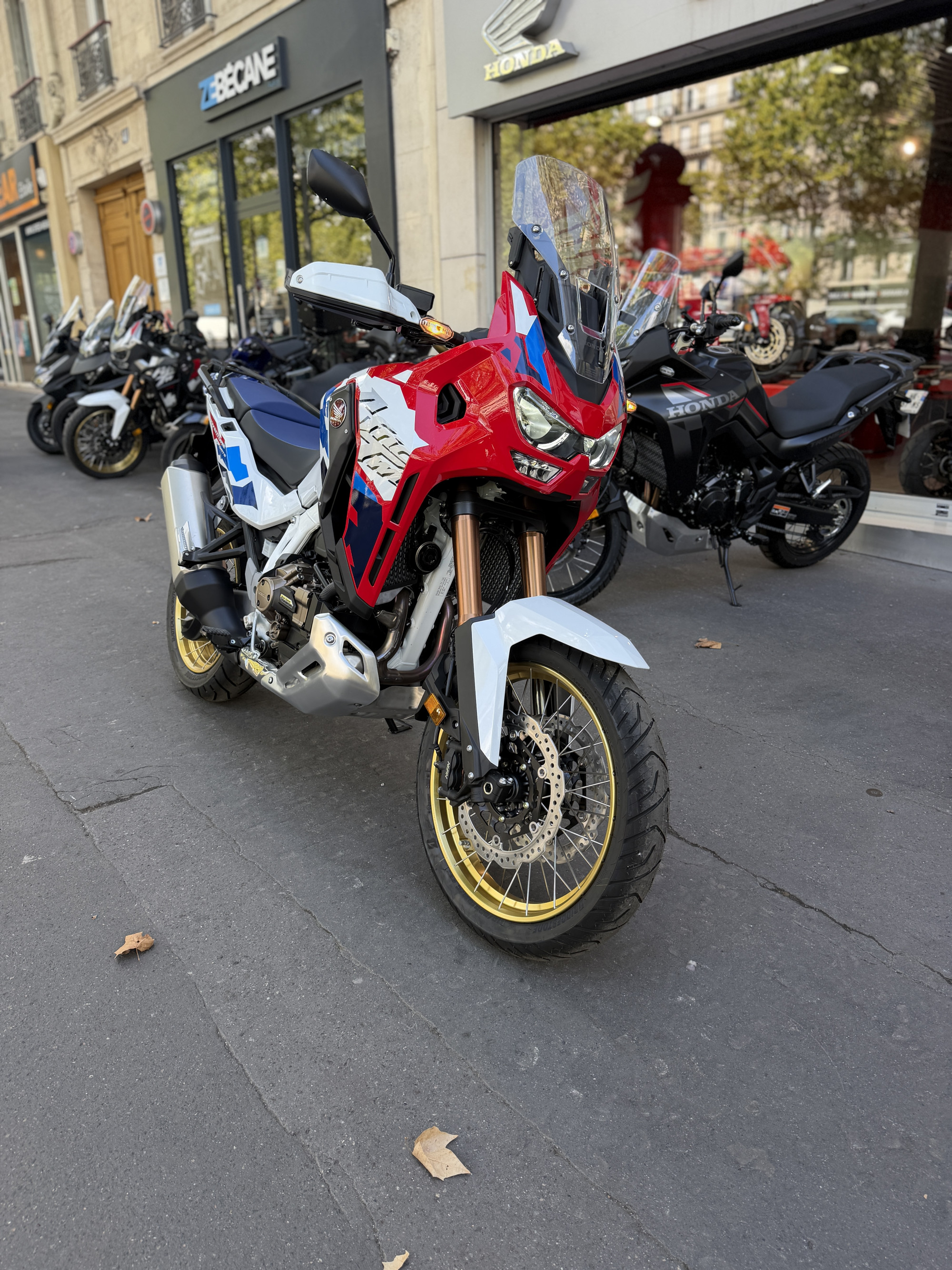 HONDA CRF 1100 L AFRICA TWIN  ADVENTURE SPORTS DCT - BLANCHE - 17890€ - 499 KMS - MEC 08/2026 - REFHM780LZ