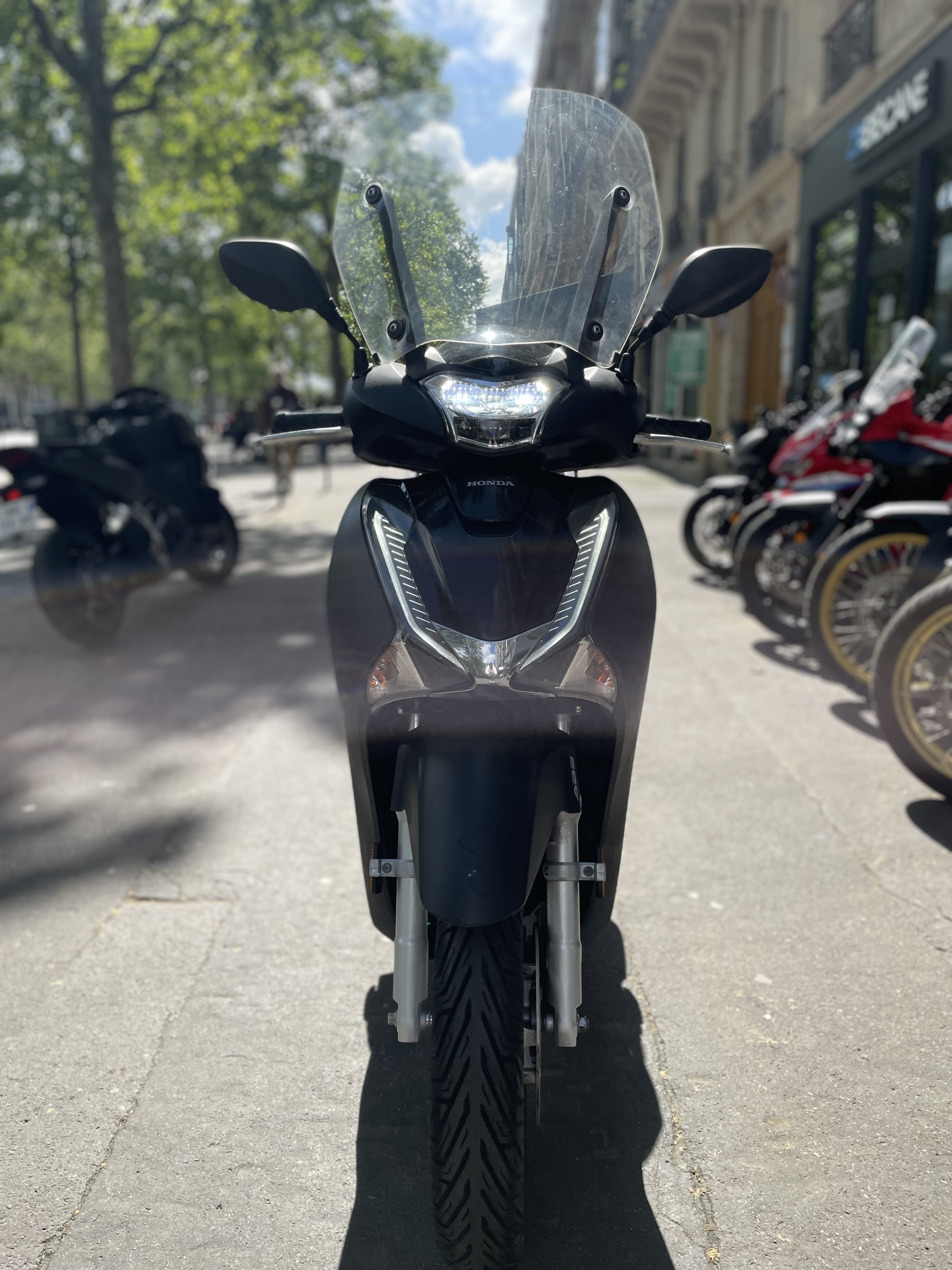 Honda SH125 - 2990€- 6309km - mec 2020- reffm906yr