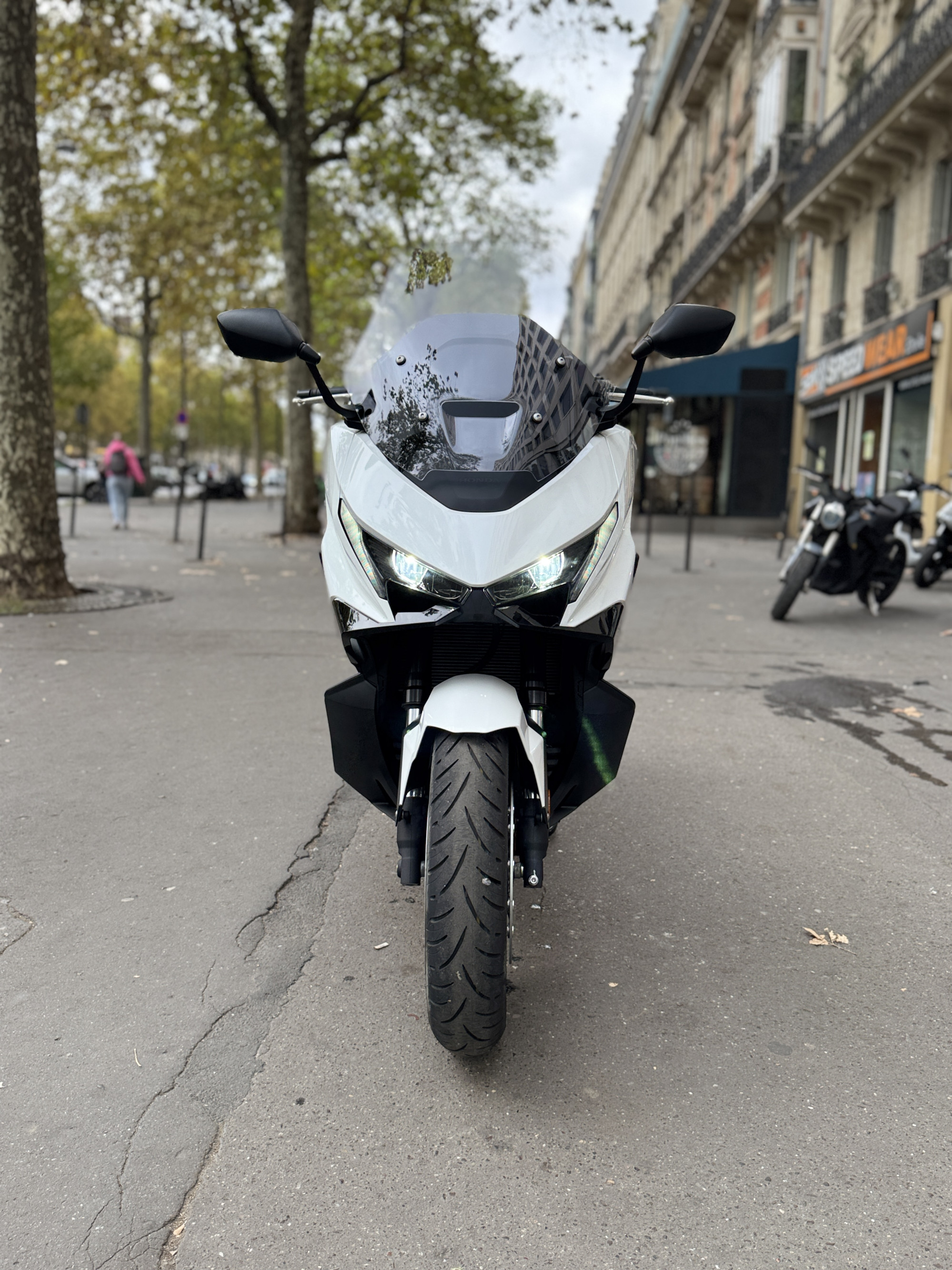 HONDA NSS FORZA 750 - BLANC - 10400 € - 1503KMS - MEC 03/2026 - REFHK374BH