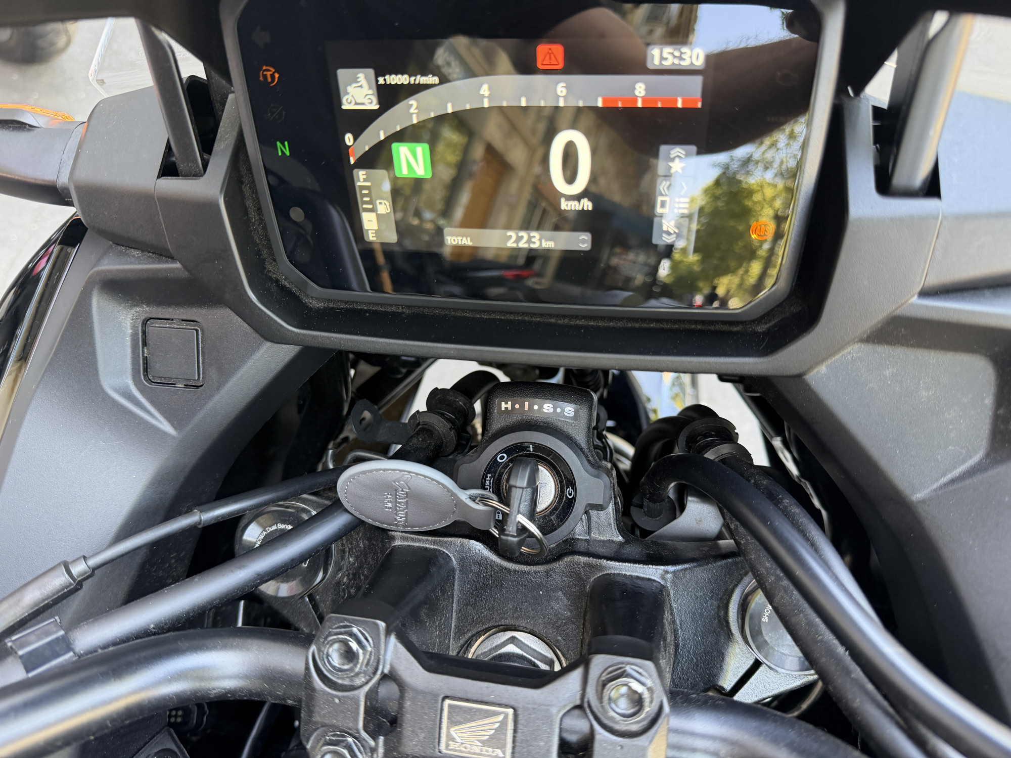 HONDA NC 750 X - BLANC - 8490€ - 499KMS - MEC04/2026 - REFHK795PJ