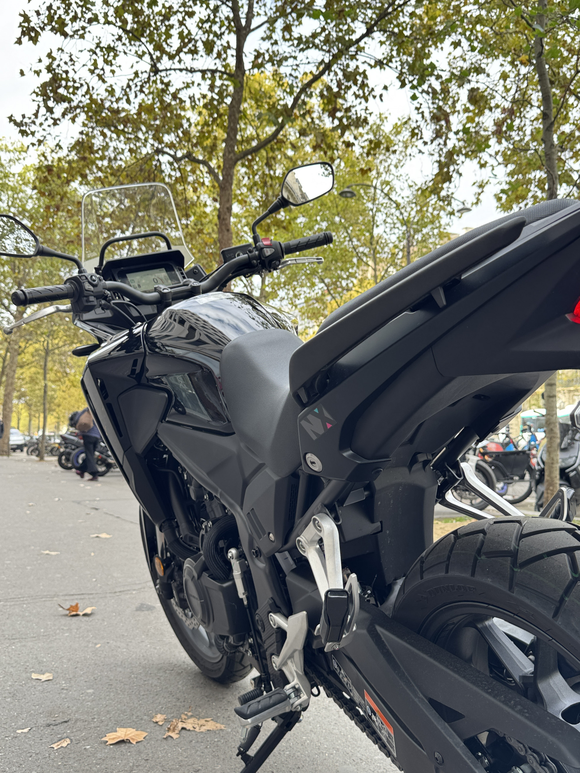 HONDA NX 500 E-Clutch - NOIR - 6490€ - 189 KMS - MEC 06/2026 - REF HL204QH