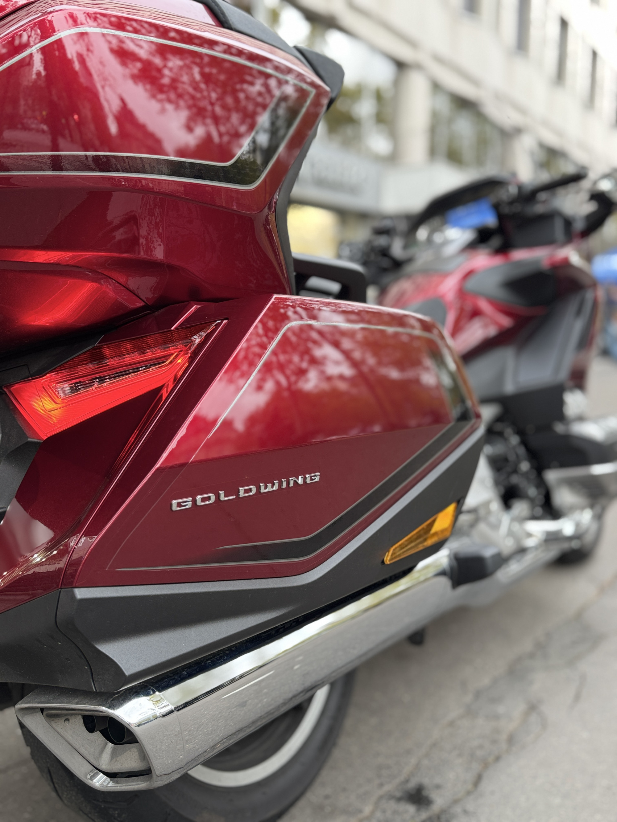 HONDA GL 1800 GOLDWING TOURING DCT - ROUGE - 32990 € - 3500KMS - MEC 05/2026 - REFHL056AB