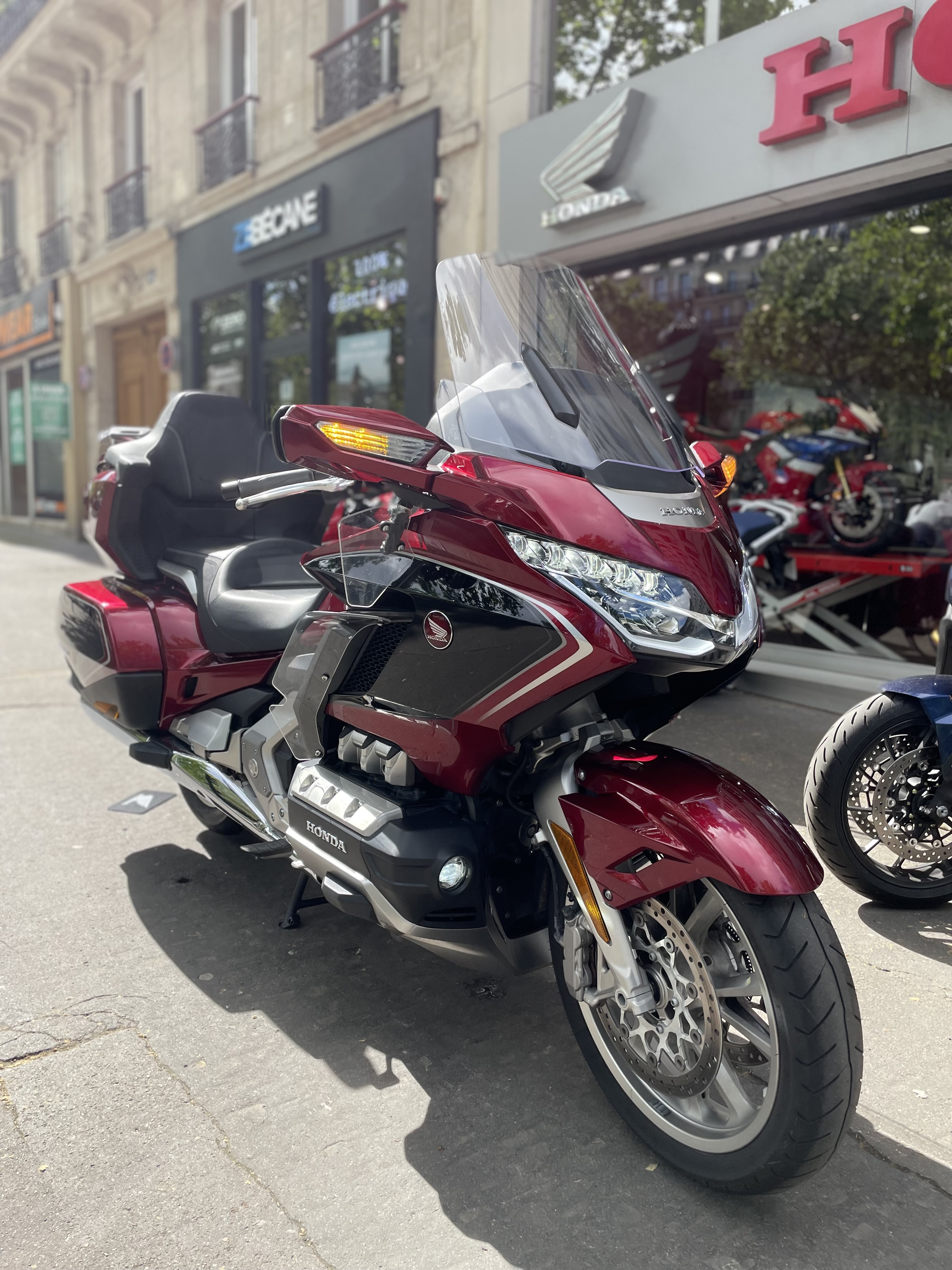 Honda GL 1800 Goldwing Touring dct - 20990€- 33700km- mec 2018- reffa640za