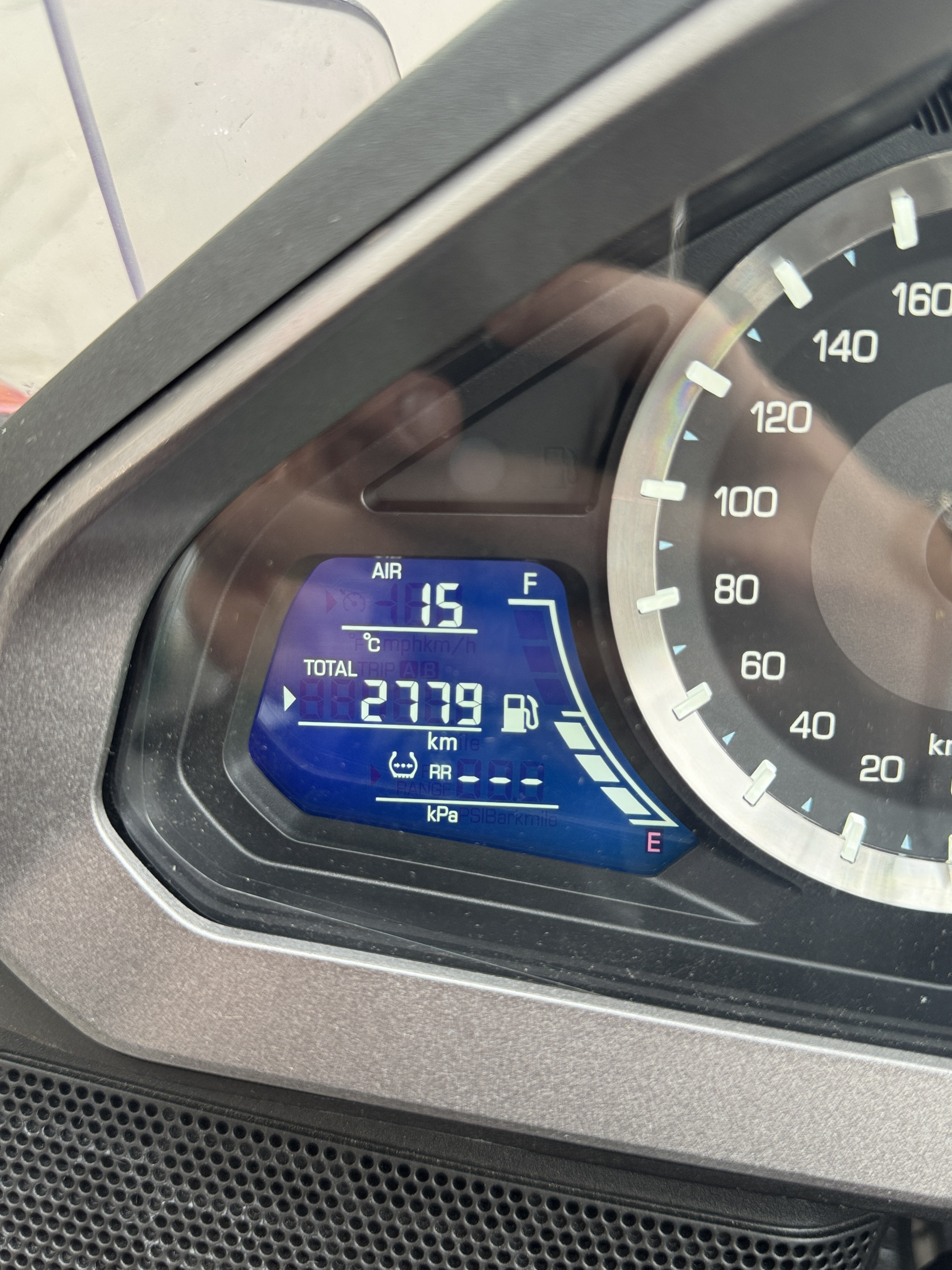HONDA GL 1800 GOLDWING TOURING DCT - ROUGE - 32990 € - 3500KMS - MEC 05/2026 - REFHL056AB