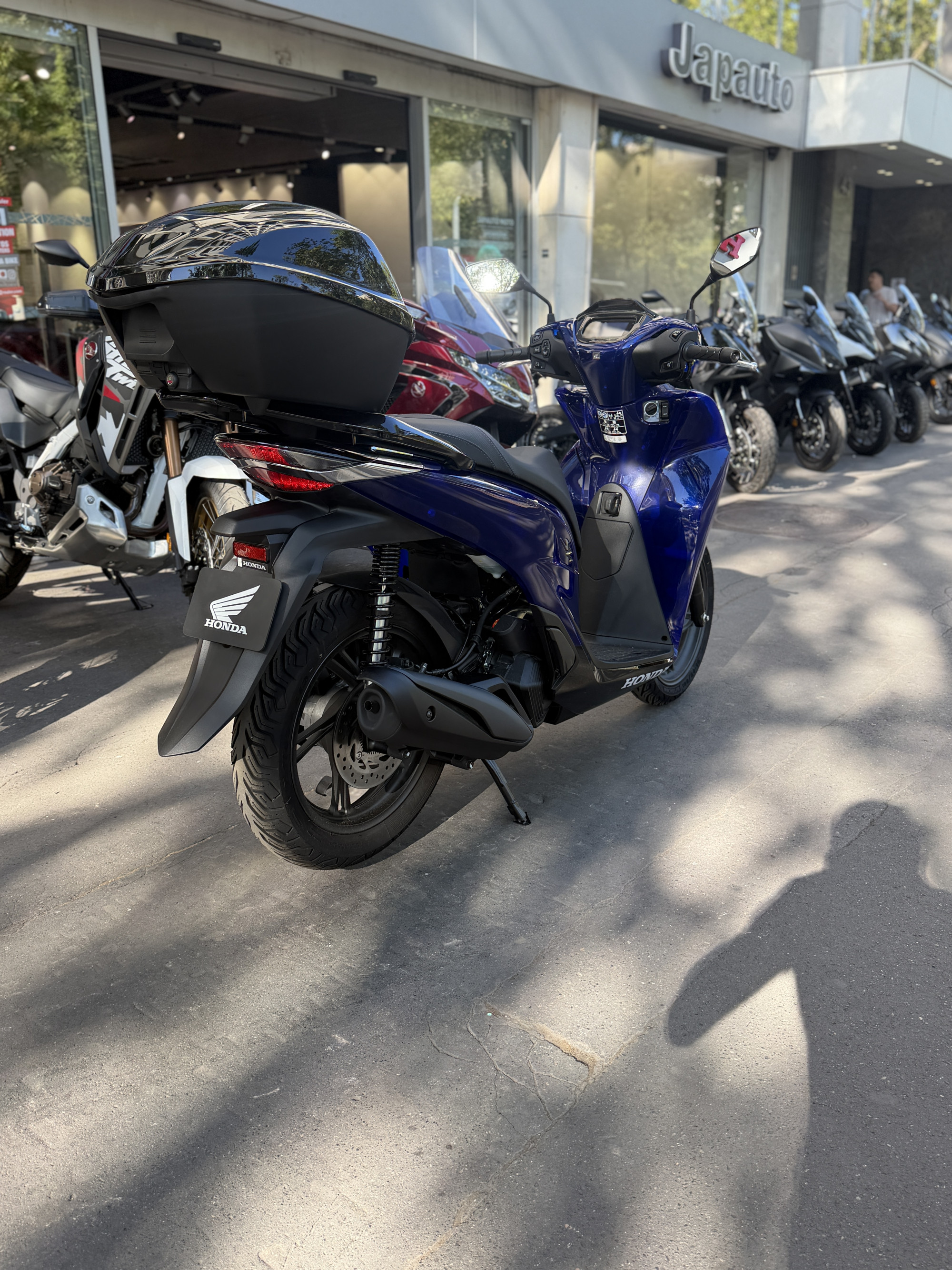 HONDA SH 125 - BLEU - 499 KMS - 3390€ - MEC07/2026 - REF HM736ED