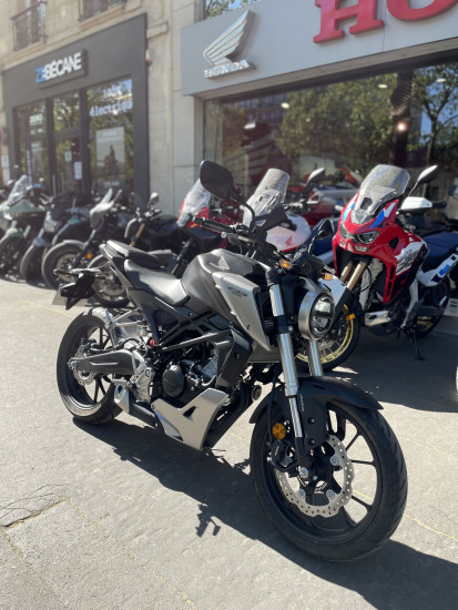 HONDA CB 125 R - 3790€ - 3936KM - MEC 2019 - REFFJ460GR