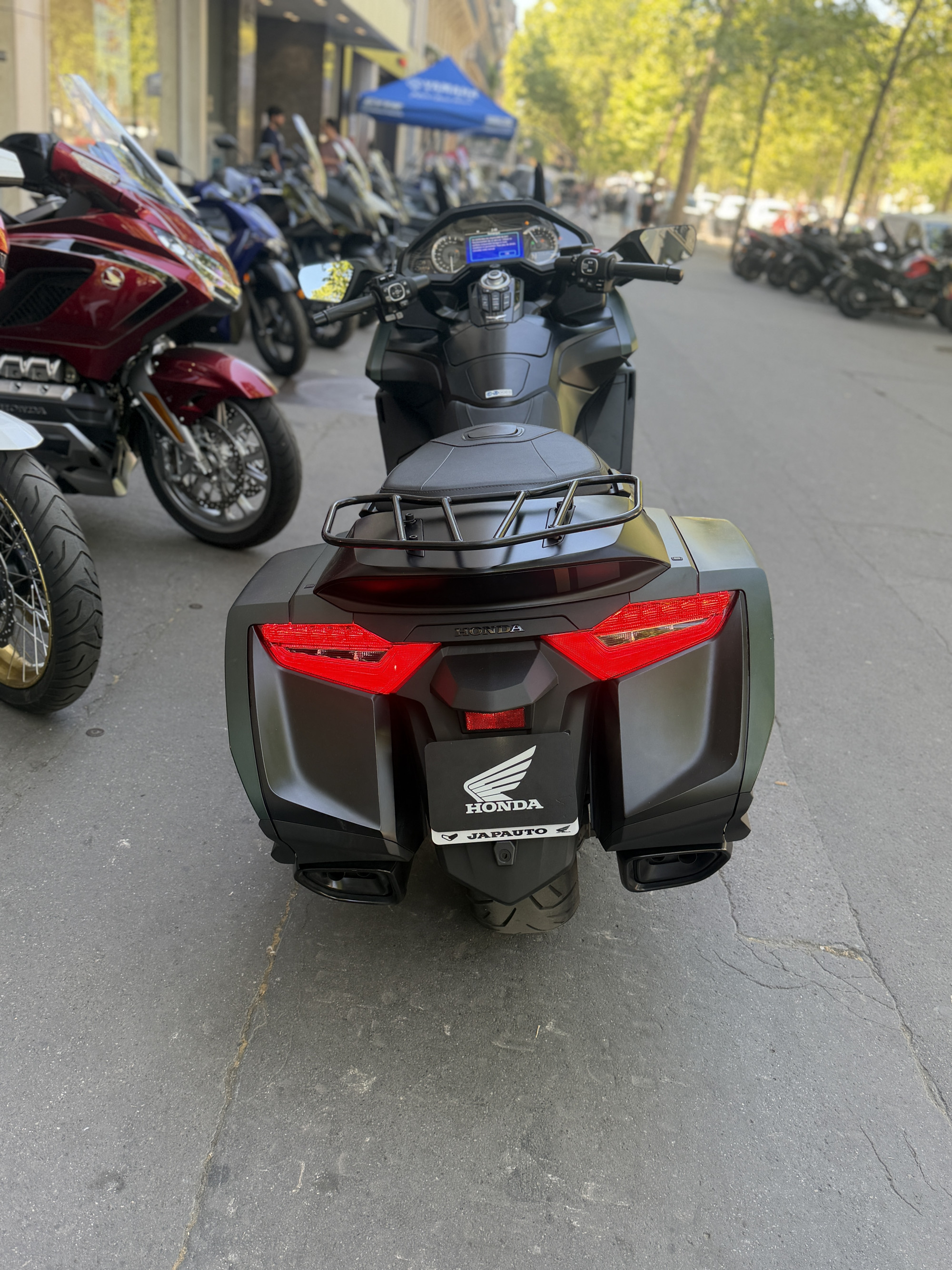 HONDA GL 1800 GOLDWING BAGGER DCT  - VERT MAT  -22900€ -  13142KM - MEC 29/08/2024 - REFGY643XL