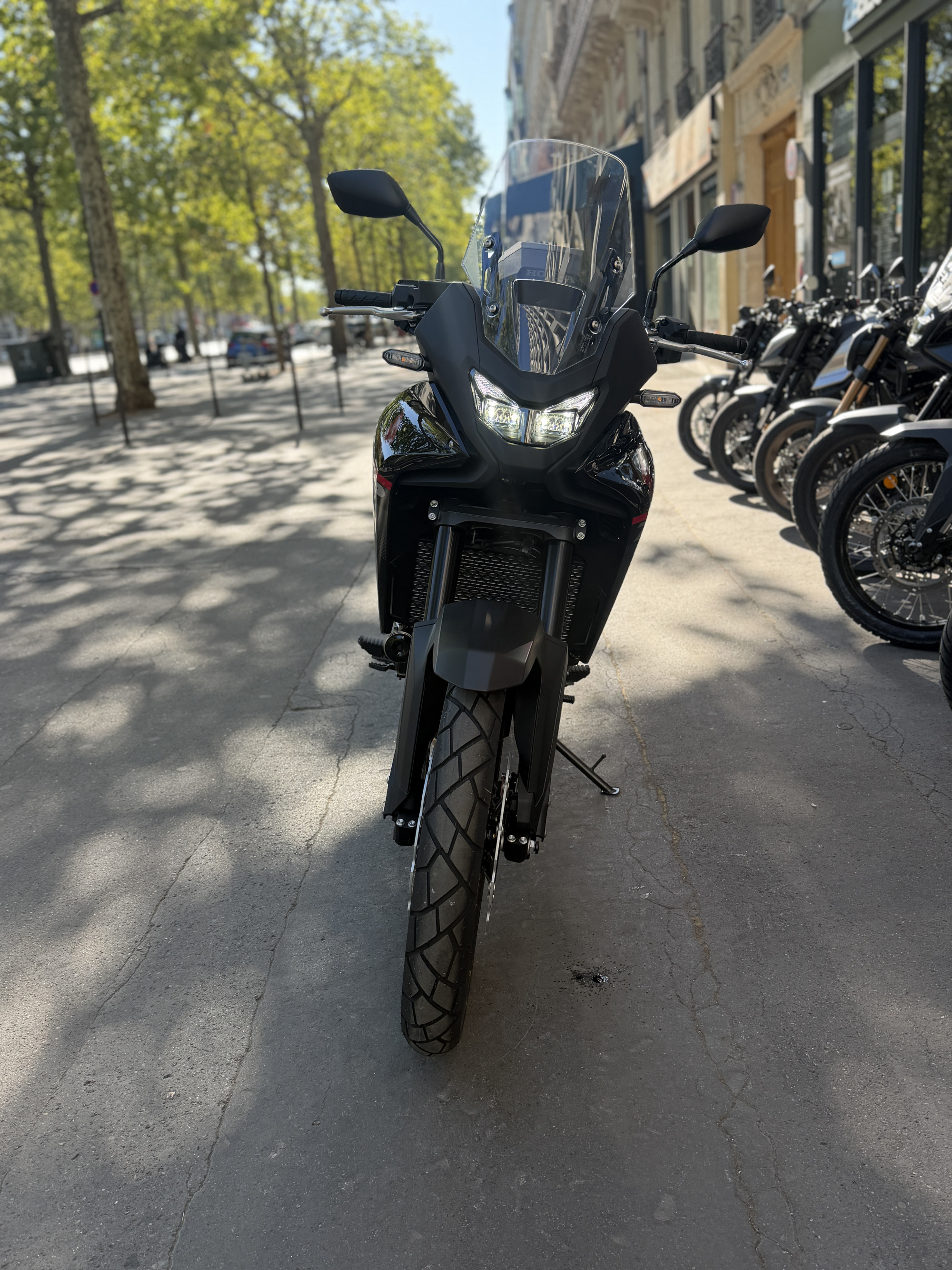 HONDA XL 750 TRANSALP- MODELE 2025 - NOIR - 499KMS - 8999€ - MEC07/2026 - REF HM550EB