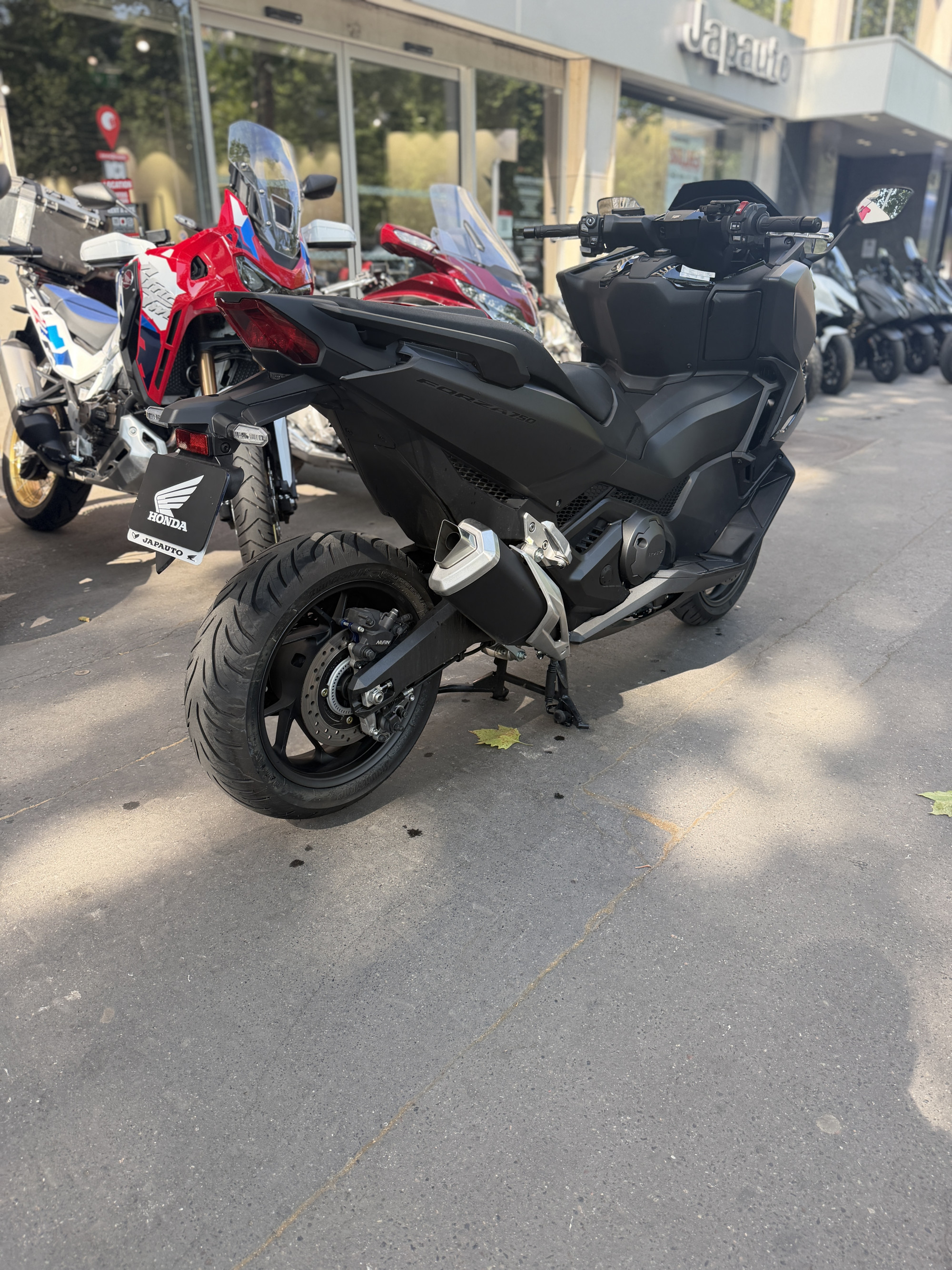 HONDA NSS FORZA 750 - NOIR - 3105KMS- 10790€- MEC12/2025 - REFHH909AQ