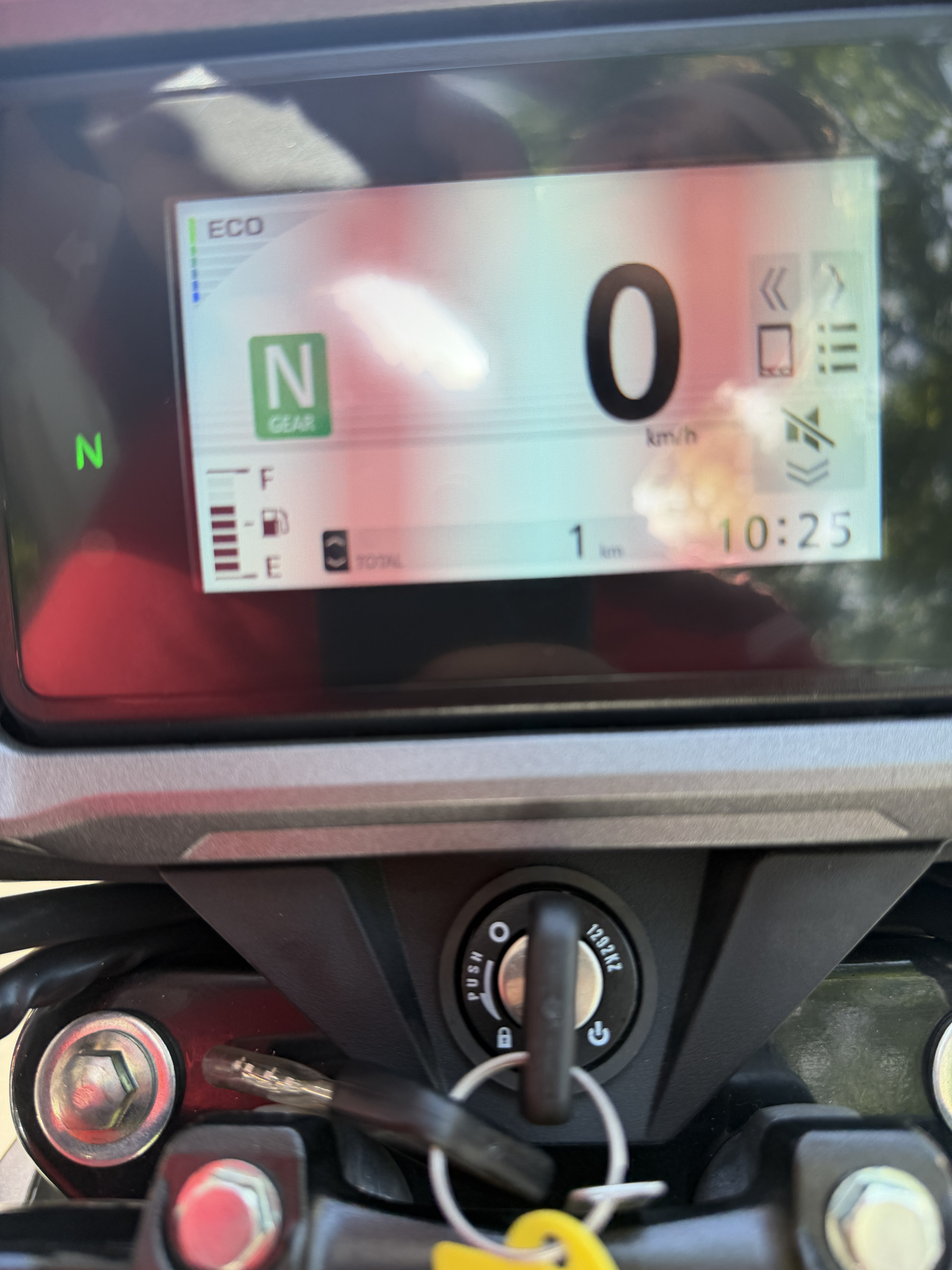 HONDA CB 125 F - ETAT NEUF - 499KM- 2590€ - NOIR MAT - MEC 01/2026