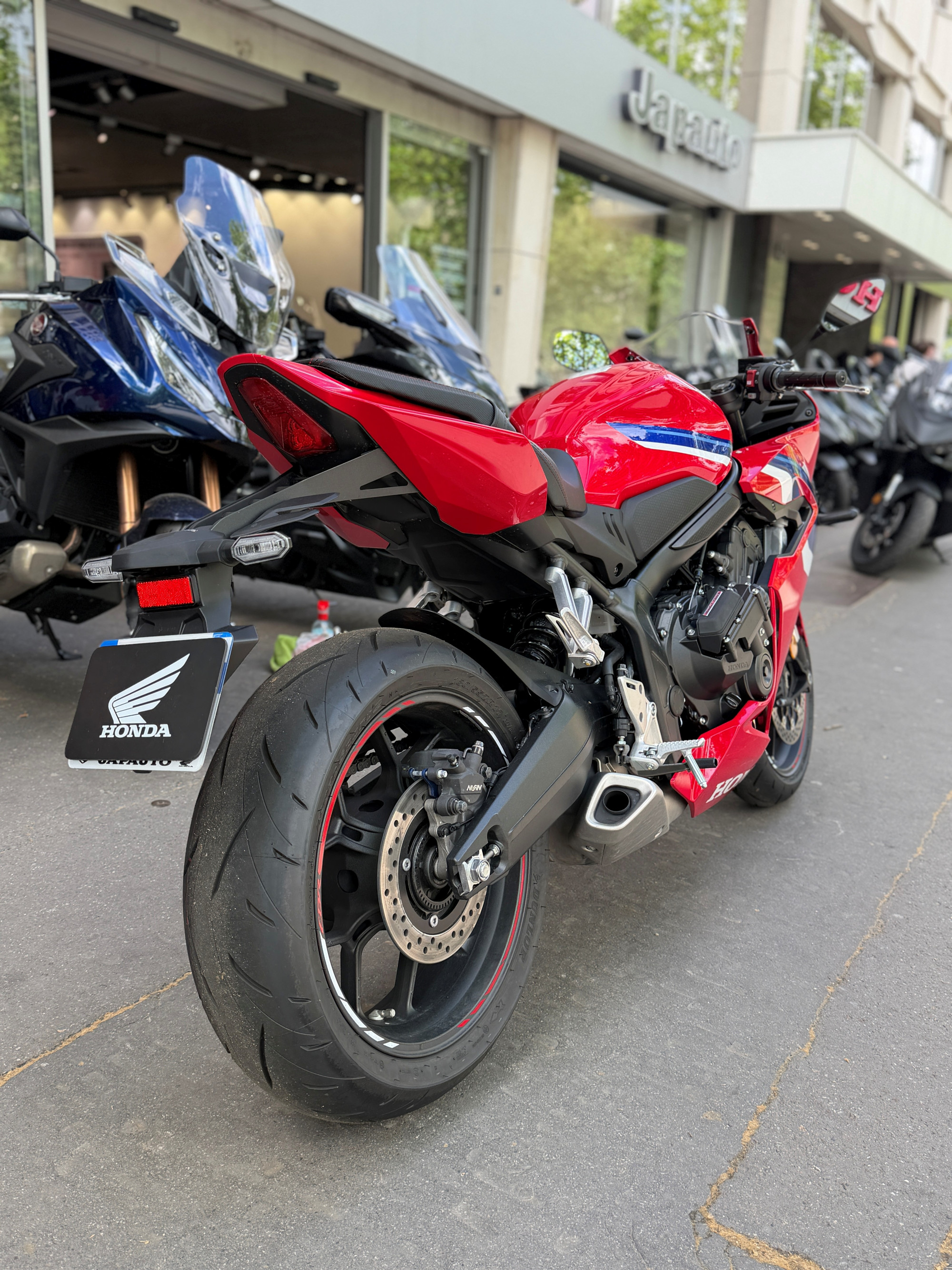 HONDA CBR 650 R - 8990€ - 352KM - MEC 2025- REF HH886AK