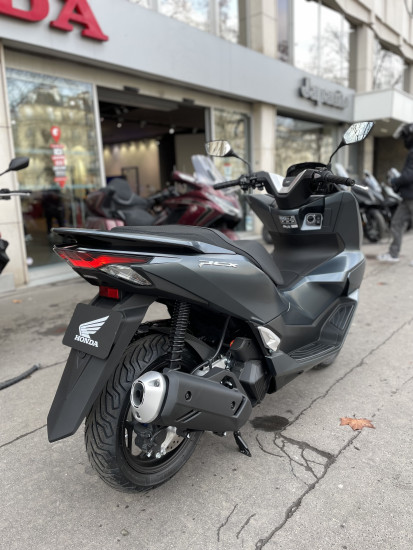 Honda PCX 125 - 2990€ - 499KM - GRIS ARGENT - MEC 2026
