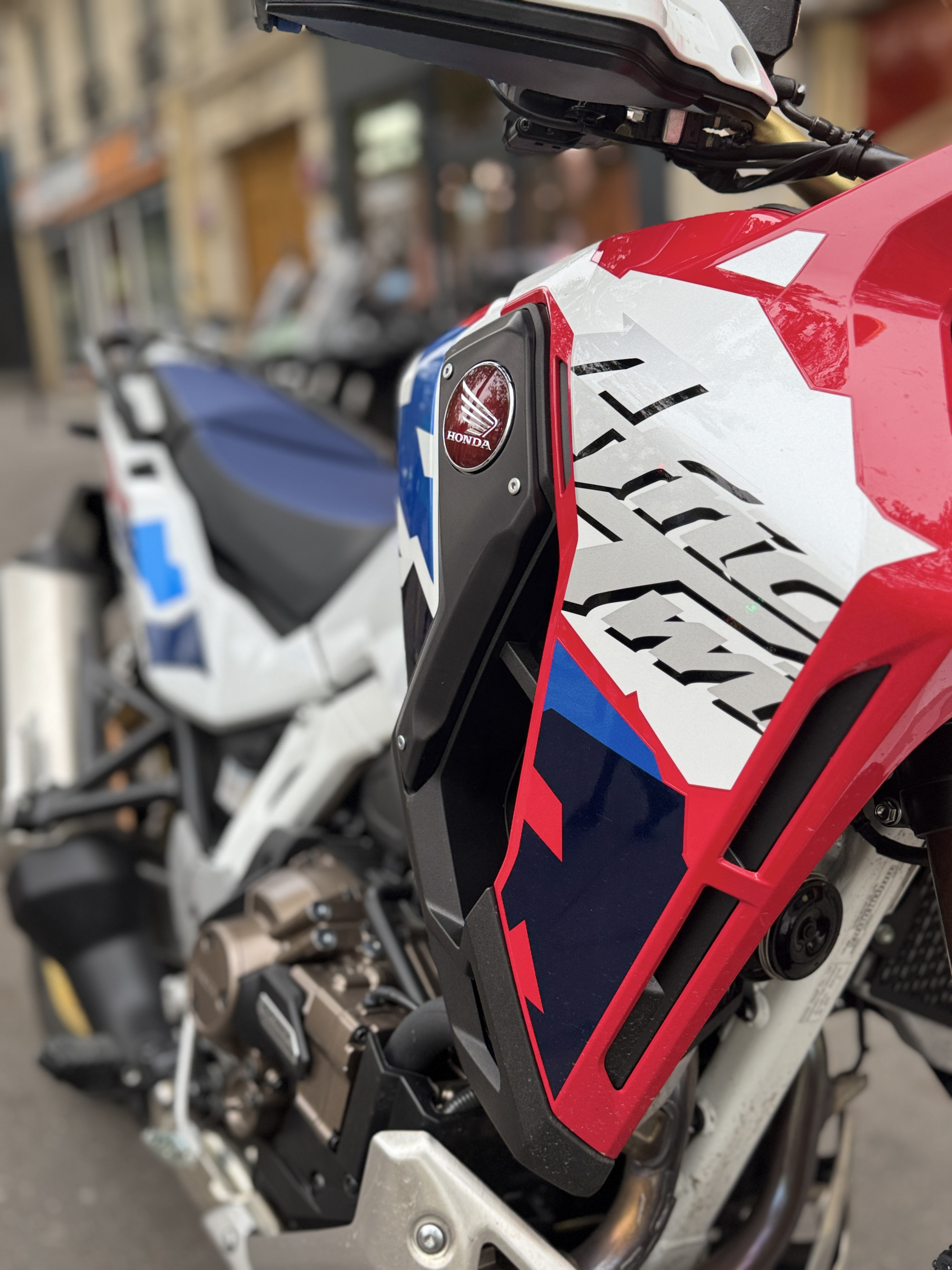 HONDA CRF 1100 L AFRICA TWIN  ADVENTURE SPORTS DCT - REPLICA - 16690 € - 2944 KM - MEC 01/2026 - REF HH418YA