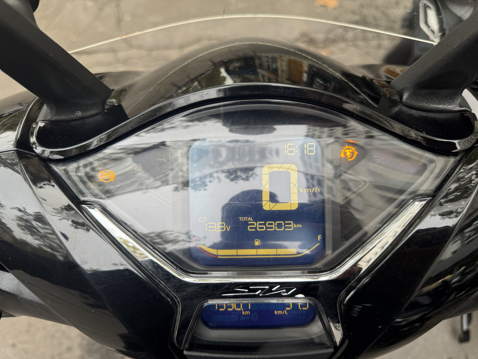 HONDA SH 125 - NOIR - 2490 €  - 26903 KM - MEC 09/2020 - REFFS368SH