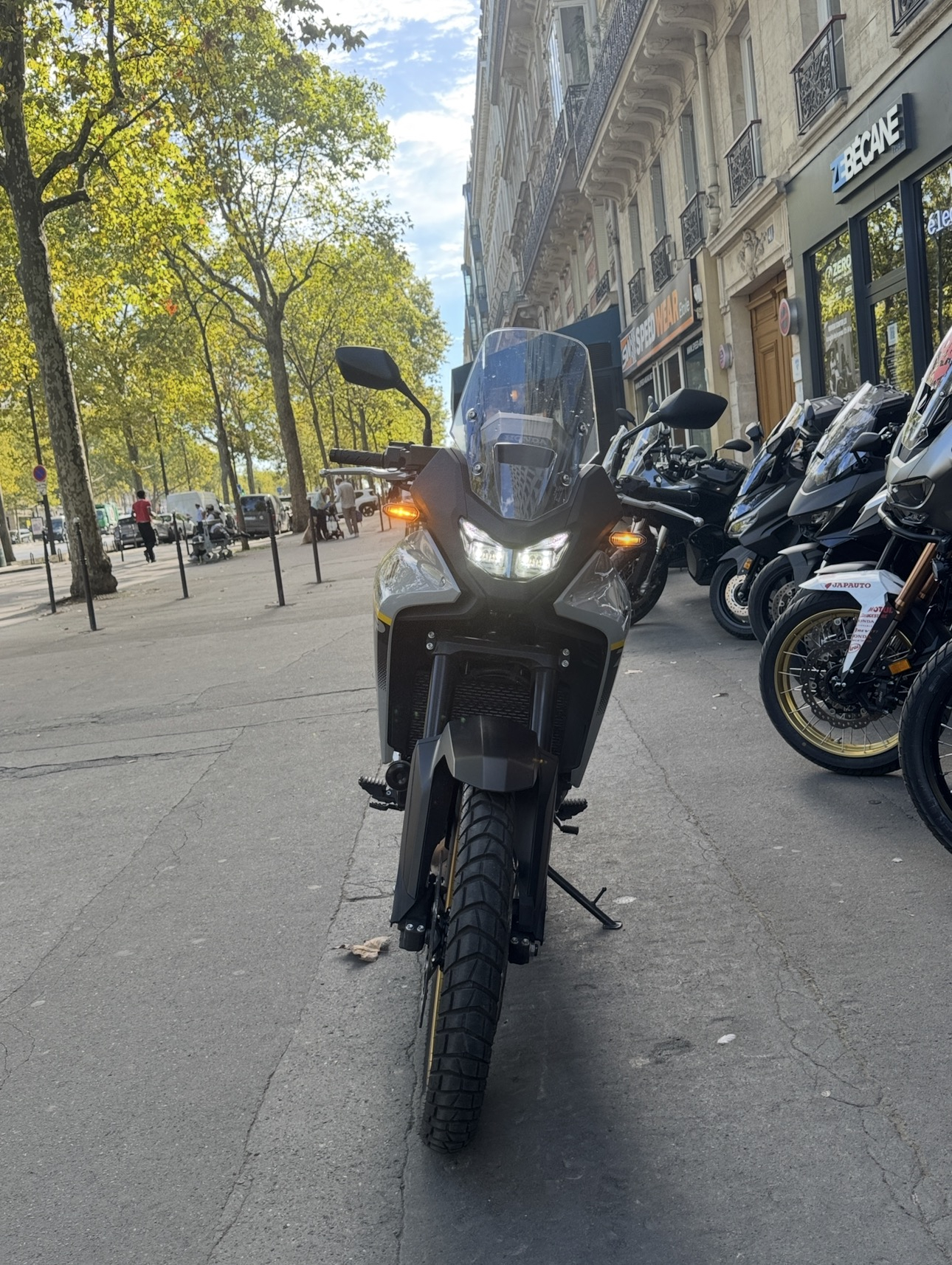 HONDA XL 750 TRANSALP FULL - GRIS - 8990€- 2683 km - MEC 11/2025 - REFHG315YD