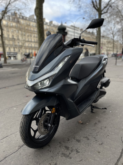 Honda PCX 125 - 2990€ - 499KM - GRIS ARGENT - MEC 2026
