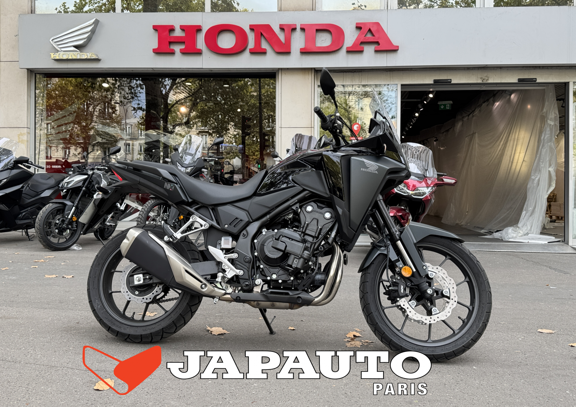 HONDA NX 500 E-Clutch - NOIR - 6490€ - 189 KMS - MEC 06/2026 - REF HL204QH