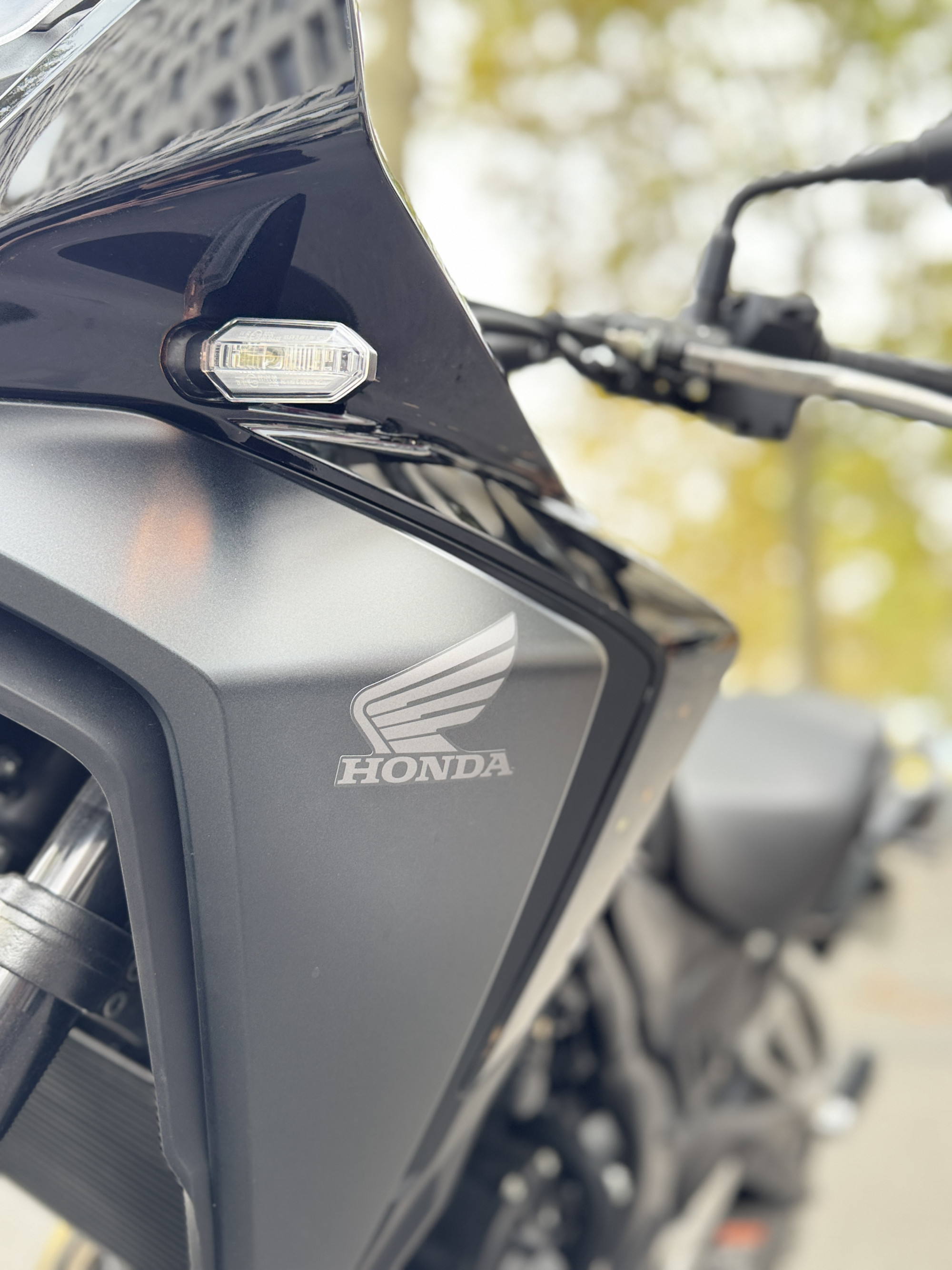 HONDA NX 500 E-Clutch - NOIR - 6490€ - 189 KMS - MEC 06/2026 - REF HL204QH