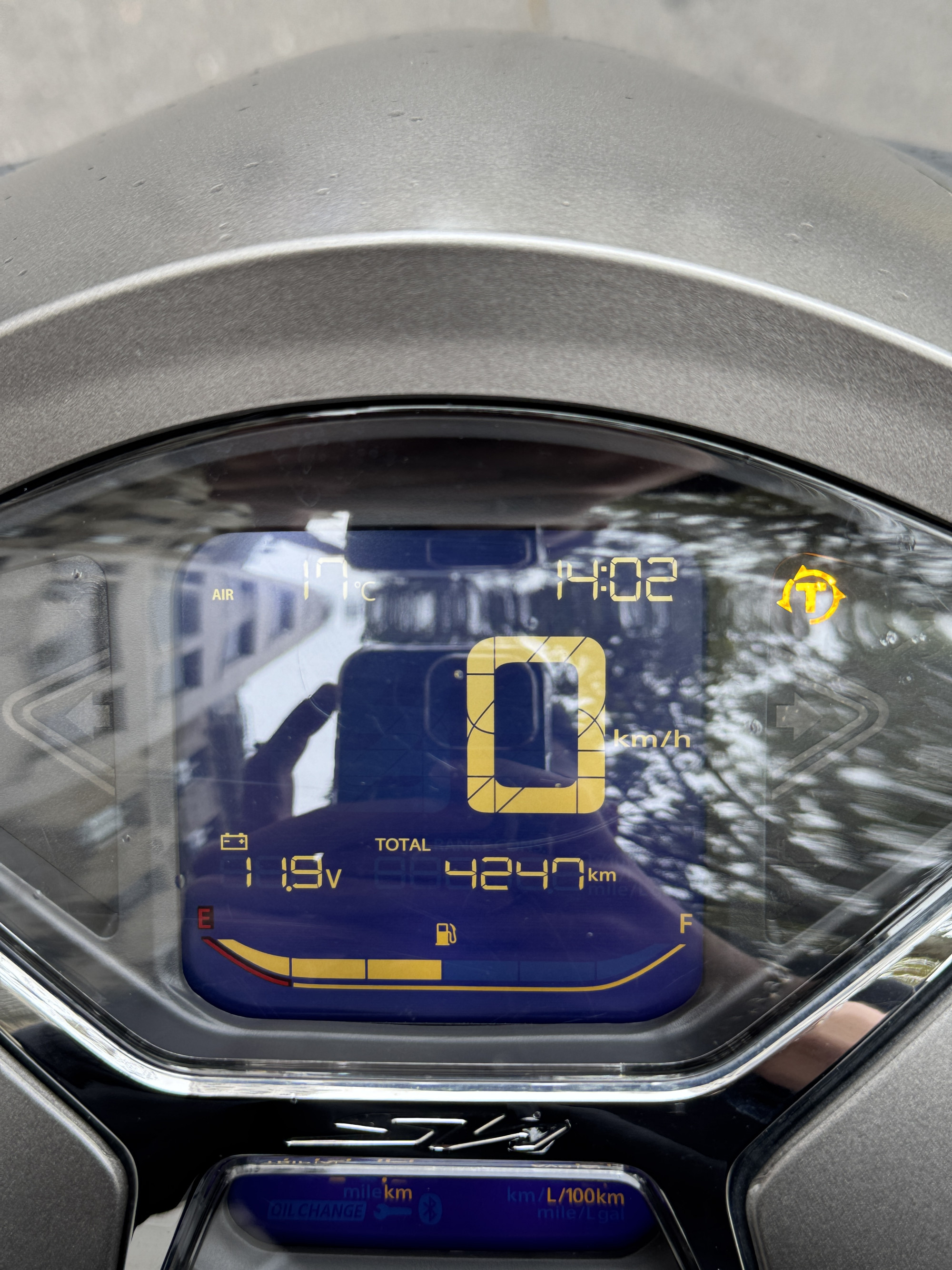HONDA SH 350 I TOP BOX  - GRIS - 3490€  - 4247 KM - MEC: 07/2023  - REFGQ387HD