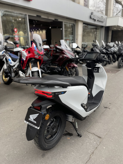 HONDA CUV e: Connected - 3890€ - 199KM - MEC2025 - REFHG290JM